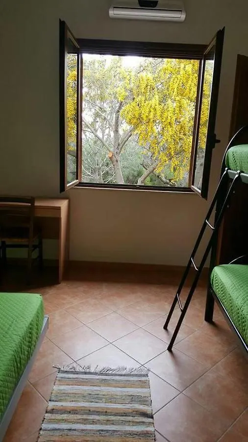 Il Lentischio Del Sinis Villa Putzu Idu 0*,  Italy